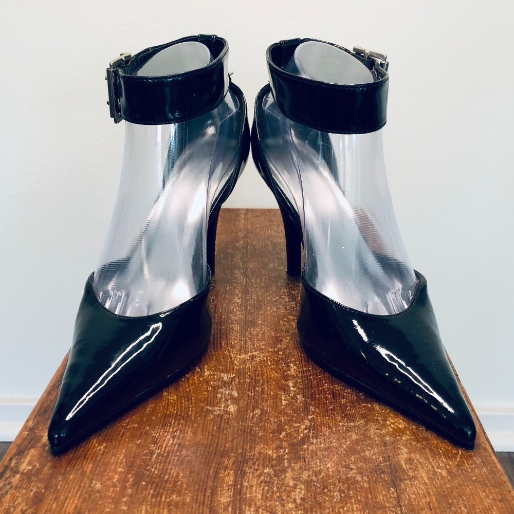 EUC Fioni Patent Pointed Toe Stiletto - sz 6